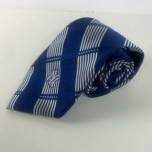 “MLB New York Yankees Plaid Tie Blue Silver Mens”